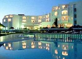 ル ゼニス ホテル