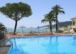 リヴィエラのホテル