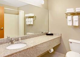 スーパー 8 バイ ウィンダム サウス ベンド 写真