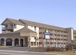 デイズ イン バイ ウィンダム アップル バレー ピジョン フォージ / セバービル 写真