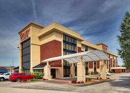 ドゥルーリー イン アンド スイーツ ボウリング グリーン