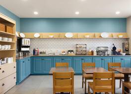 コンフォート イン & スイーツ ナッシュビル フランクリン クール スプリングス