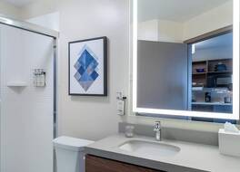 キャンドルウッド スイーツ ロックフォード by IHG 写真