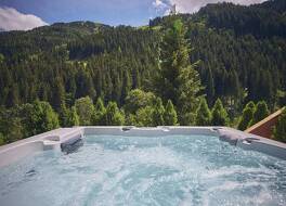 シャレー タネンバウム 写真