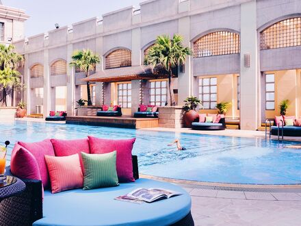 グランド ハイ-ライ ホテル 写真