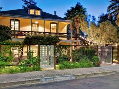 Bungalows 313 写真