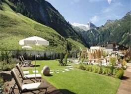 ホテル アルペンホフ 写真