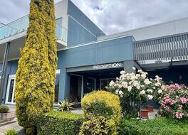 キャプテンズ アット ザ ベイ ホテル 写真