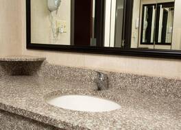 ドゥルーリー イン&スイーツ ルイビル イースト 写真