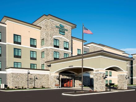 ホームウッド スイーツ バイ ヒルトン クリーブランド シェフィールド 写真