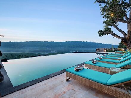 ザ アカラ シュリ セダナ 写真