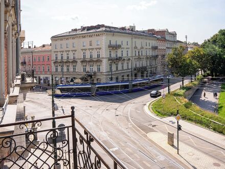 ホテル ポロニア 写真