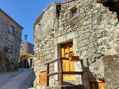 タベルナ ルジターナ 写真