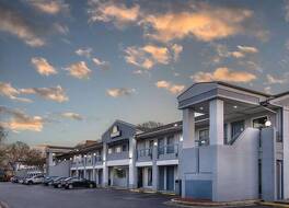 デイズ イン バイ ウィンダム ローリー グレンウッド - クラブツリー 写真