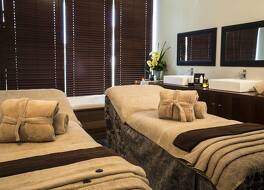 Fiesta Residences 写真