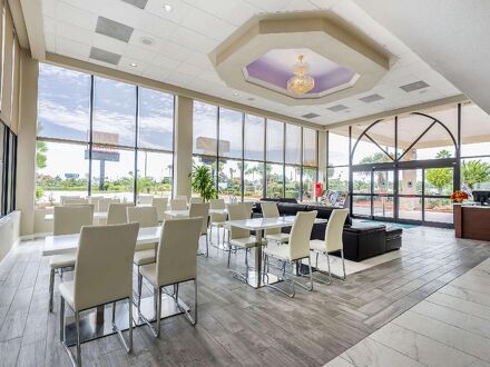 Quality Inn & Suites Kissimmee by The Lake 写真