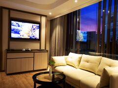 ミレニアム ヒューホテル 写真