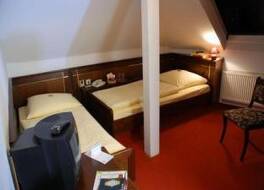 ホテル アム ヴィルヘルムスプラッツ 写真