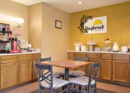 デイズ イン バイ ウィンダム プレインフィールド 写真