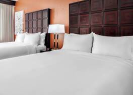 ルネッサンス インディアナポリス ノース ホテル 写真