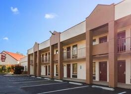 レッド ルーフ イン クラークスビル 写真