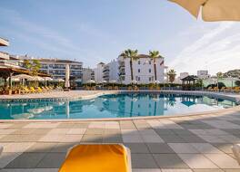 ムートゥ オーラ プライア ホテル 写真