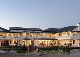 ヒルトン レイク タウポ 写真