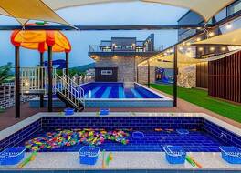 My Kids Pool Villa 写真