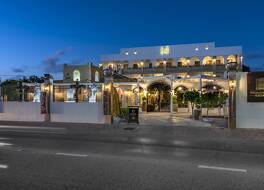 Monastery Suites 写真