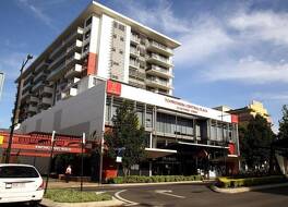 トゥーンバ セントラル プラザ アパートメント ホテル