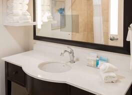 ハンプトン  イン & スイーツ シャーロット / サウス パーク アット フィリップス プレイス 写真