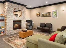 カントリー イン & スイーツ バイ ラディソン マンテノ イリノイ 写真