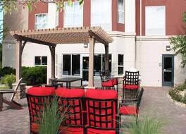 ホームウッド スイーツ バイ ヒルトン ブルーミントン 写真