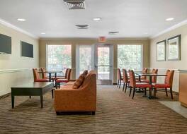 エクステンデット ステイ アメリカ スイーツ デトロイト ノヴ オーチャード ヒル プレイス 写真