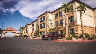 La Quinta Inn & Suites by Wyndham Las Vegas Airport South