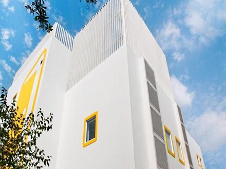 ブルームルームズ アット リンク ロード 写真