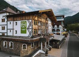 ホテル フラッハウアーホフ 写真