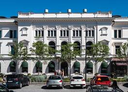 First Hotel Statt 写真