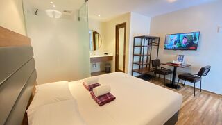 ザ ハブ ディストリクト ガーデン スイーツ