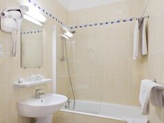 ホテル デュ ケ ヴォルテール 写真