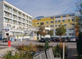 ノヴァパーク ダス フルグツグホテル 写真