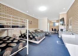 ワーウィック セトラーズ イン 写真