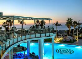 ロイヤル ハイツ リゾート 写真