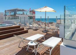 オテル バルトゥム 写真