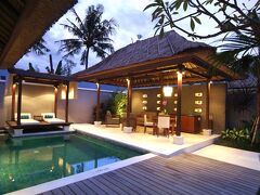 アンノーラ ヴィラズ サヌール 写真