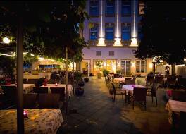 ホテル ツヴァイ モーレン 写真