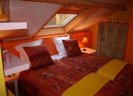 Full House Hotel 写真