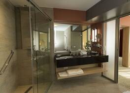 エンサナ サーマル アクア 写真