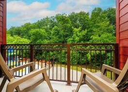 カントリー カスケーズ ウォーターパーク リゾート 写真