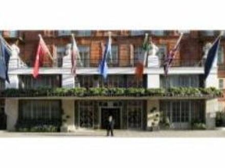 Claridge's, Maybourne 写真